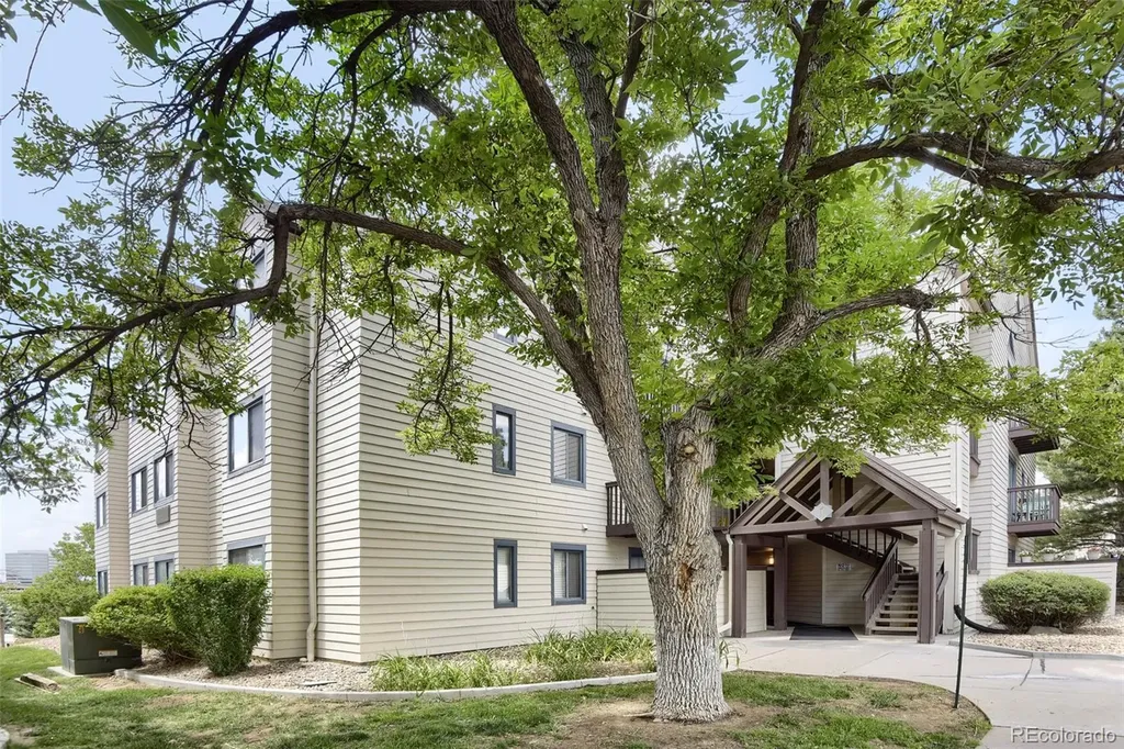 Greenwood Village CO, 6380 S Boston Street, Unit 117