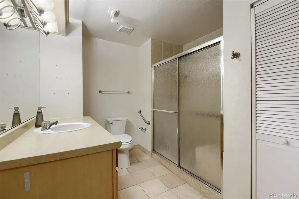 6380 S Boston Street Greenwood Village CO 80111