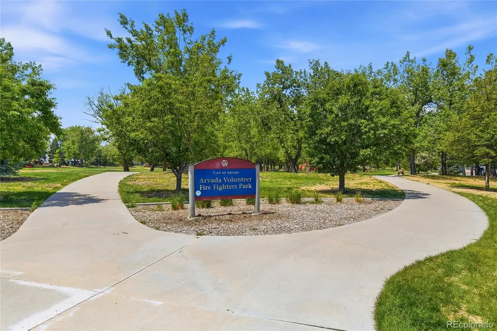 8464 Everett Way Arvada CO 80005