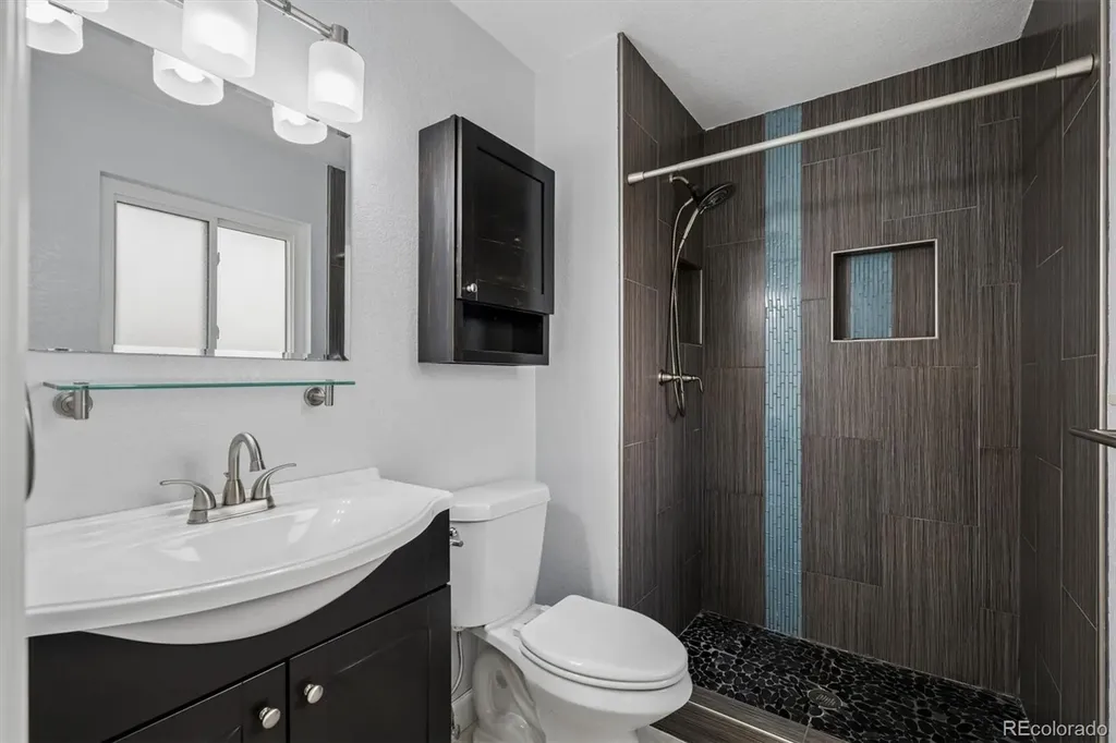 12869 W 68th Avenue Arvada CO 80004