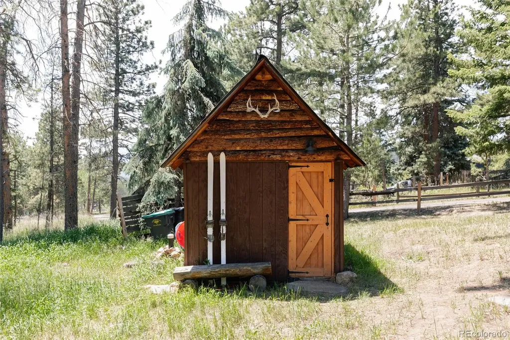 6744 Marshmerry Lane Evergreen CO 80439