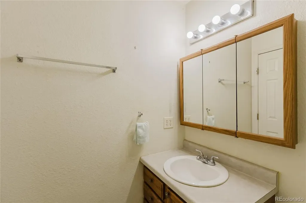 1148 E Dove Creek Drive Pueblo West CO 81007