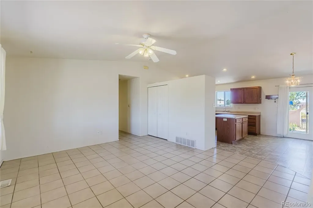1148 E Dove Creek Drive Pueblo West CO 81007