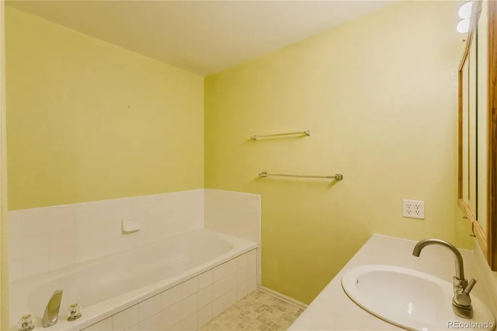 1148 E Dove Creek Drive Pueblo West CO 81007