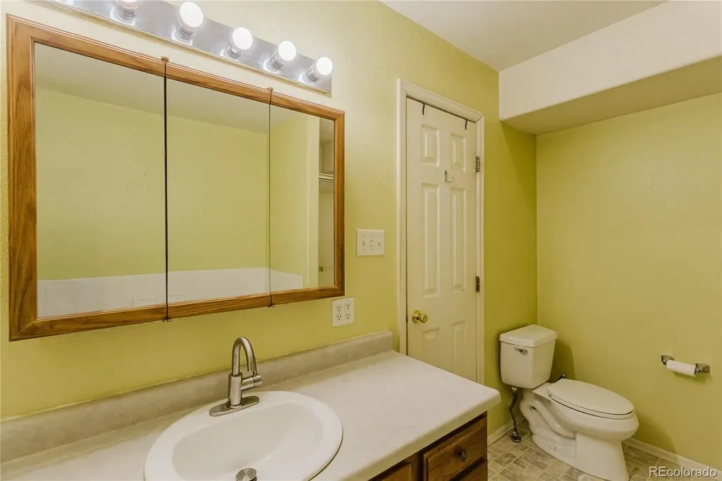 1148 E Dove Creek Drive Pueblo West CO 81007