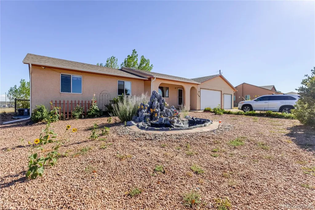 1148 E Dove Creek Drive Pueblo West CO 81007
