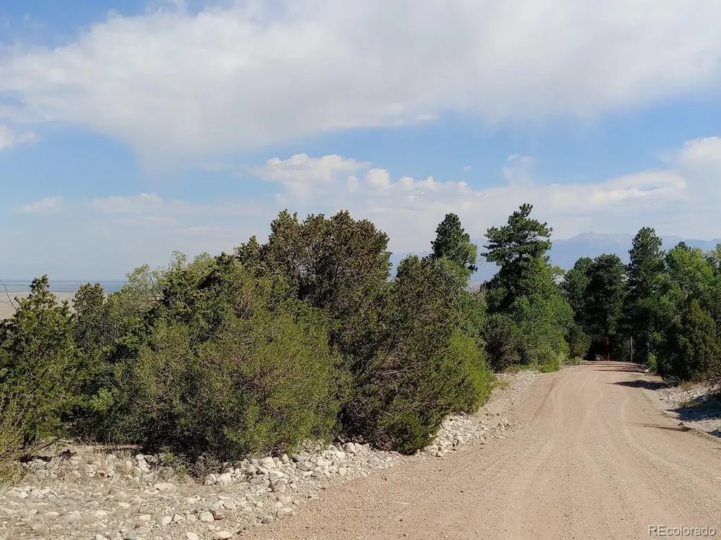 210,212,214 Big Bear Road Mosca CO 81146