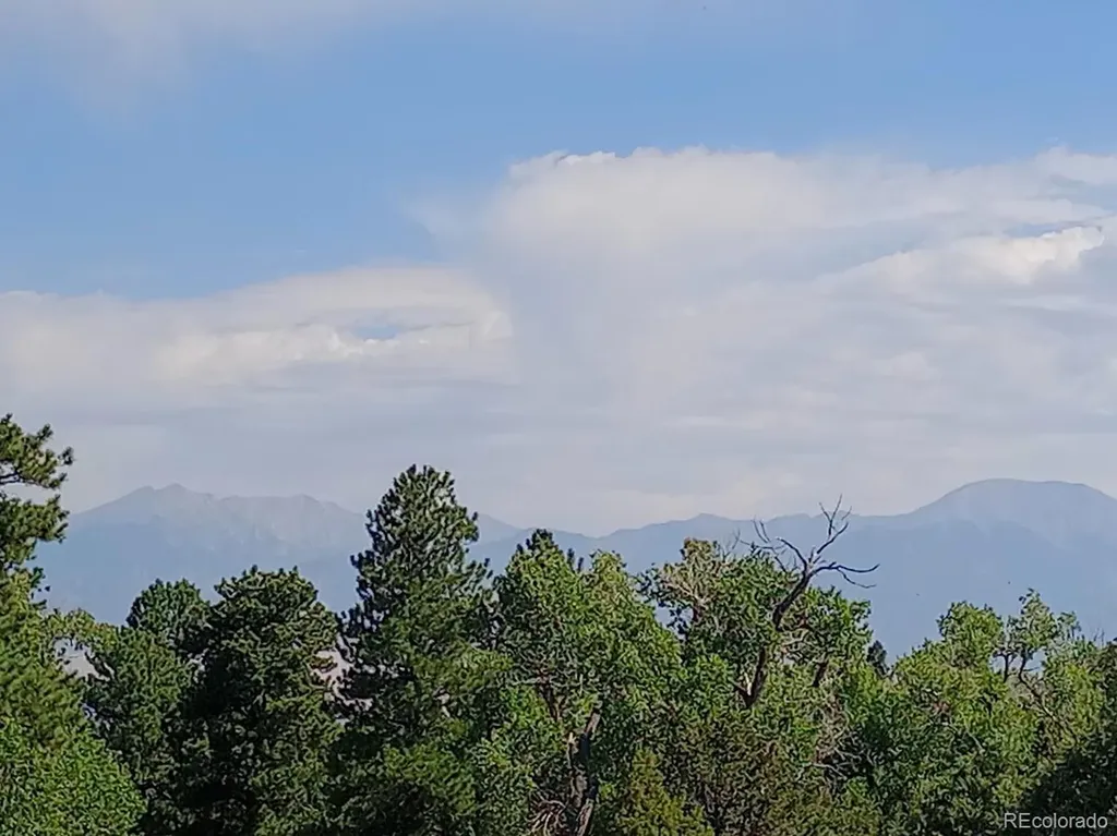 210,212,214 Big Bear Road Mosca CO 81146