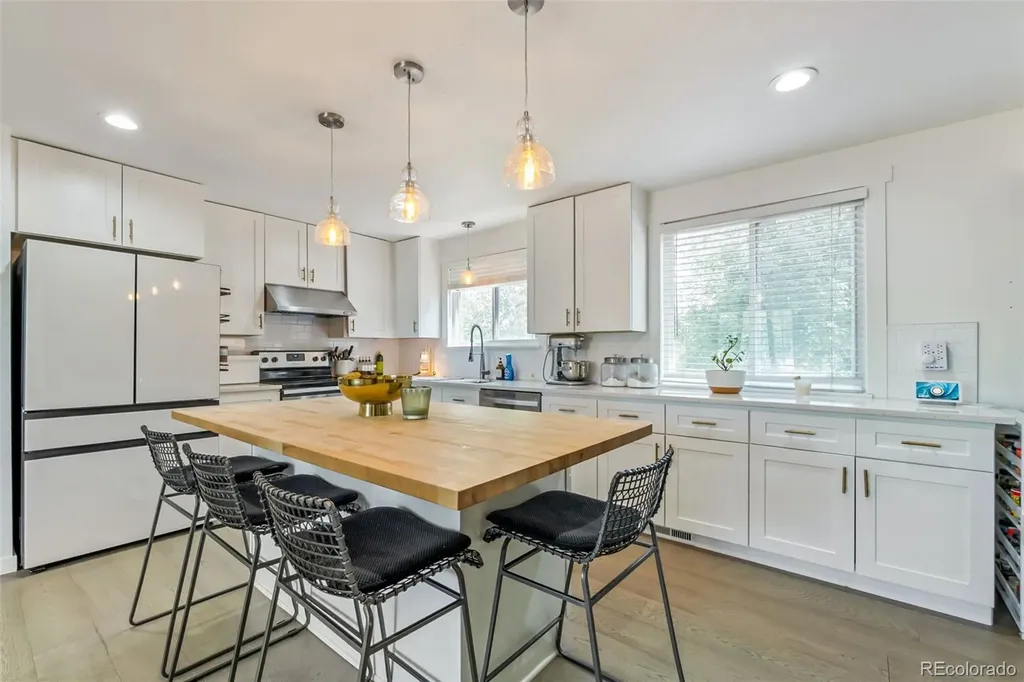 12438 W 70th Place Arvada CO 80004