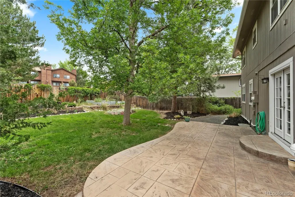 990 Sparta Drive Lafayette CO 80026
