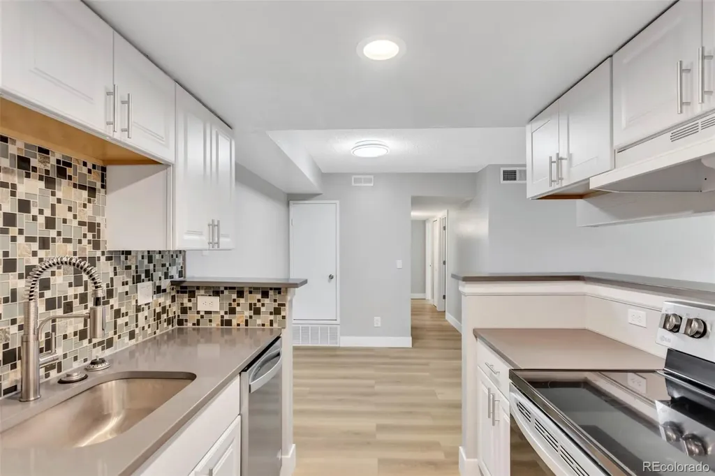 14453 E Jewell Avenue Aurora CO 80012