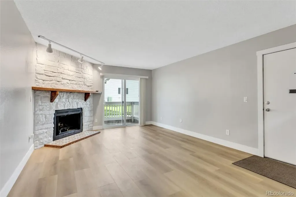 14453 E Jewell Avenue Aurora CO 80012