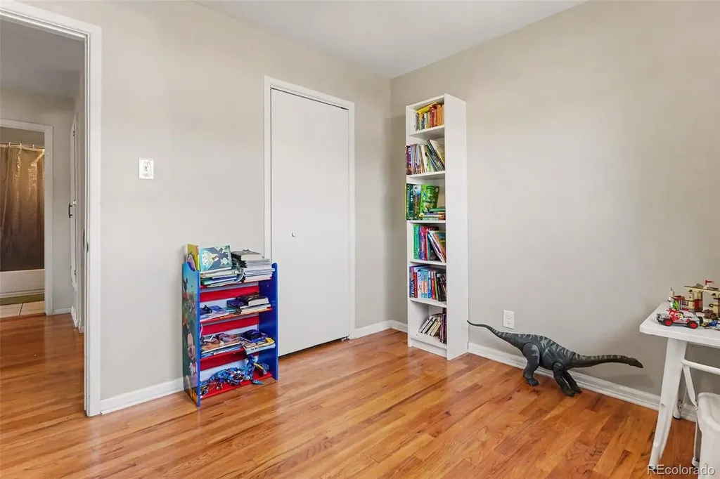 2248 S Patton Court Denver CO 80219