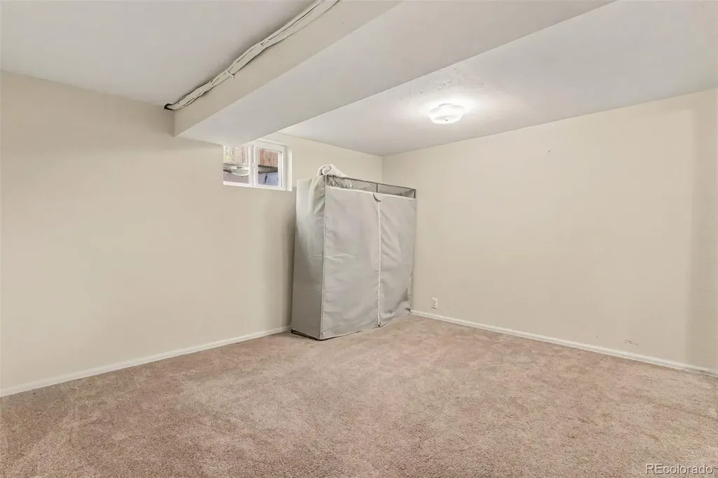 2248 S Patton Court Denver CO 80219