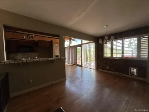 850 W 6th Avenue Broomfield CO 80020