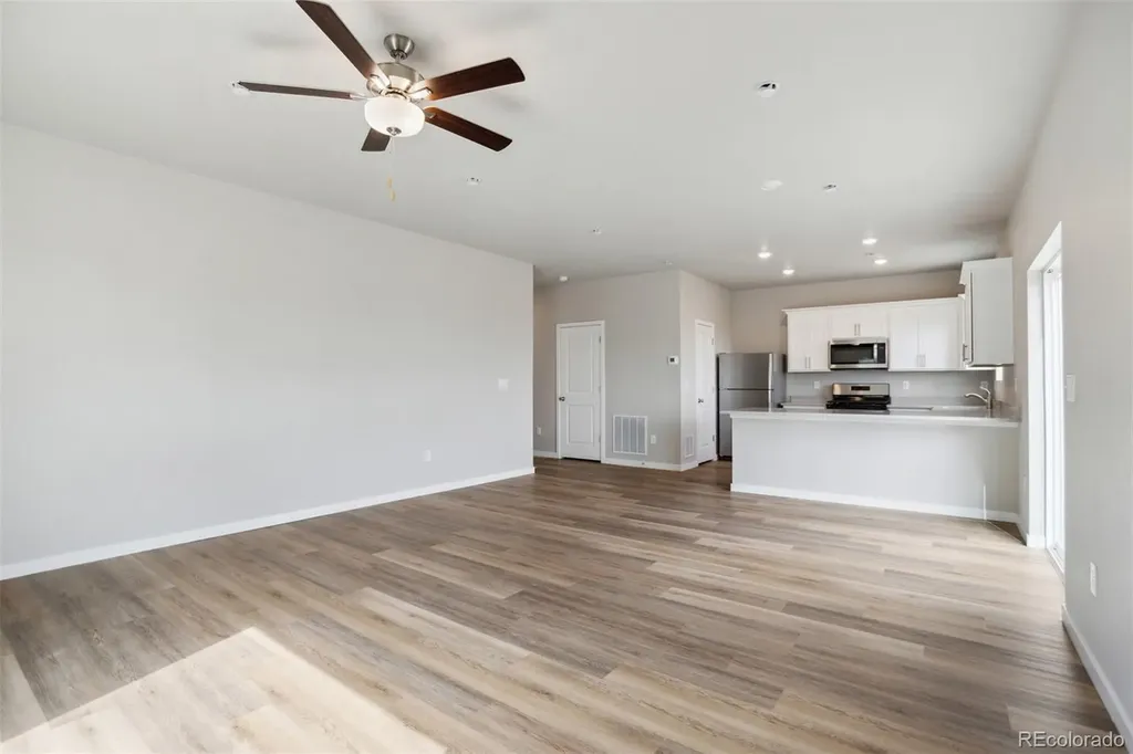 48175 Shetland Drive Bennett CO 80102