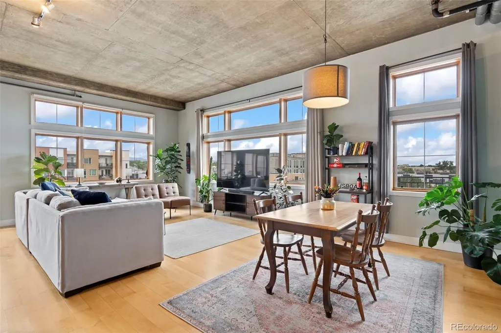 1925 W 32nd Avenue Denver CO 80211