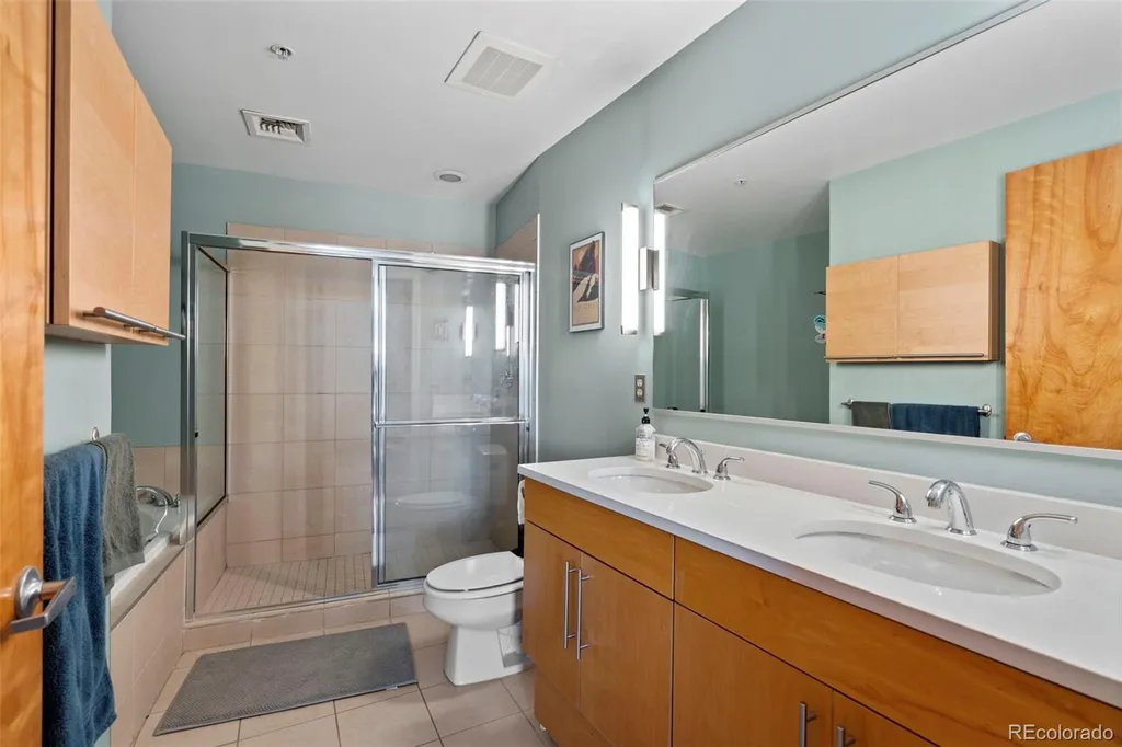 1925 W 32nd Avenue Denver CO 80211