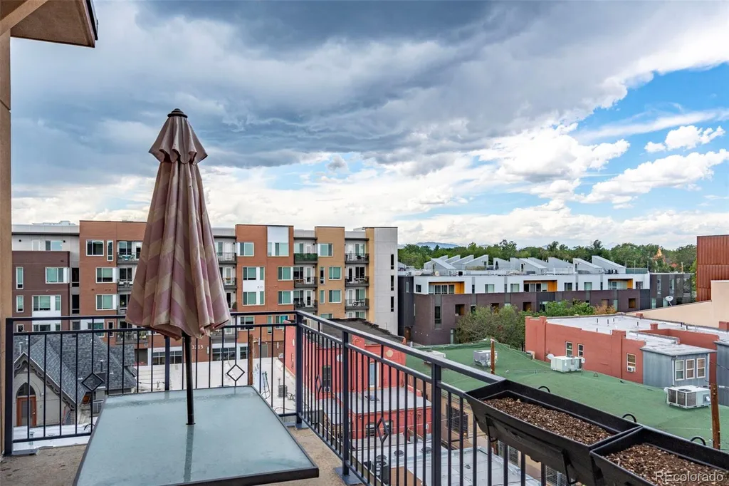 1925 W 32nd Avenue Denver CO 80211
