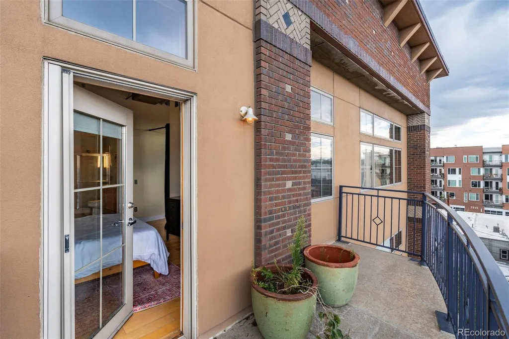 1925 W 32nd Avenue Denver CO 80211