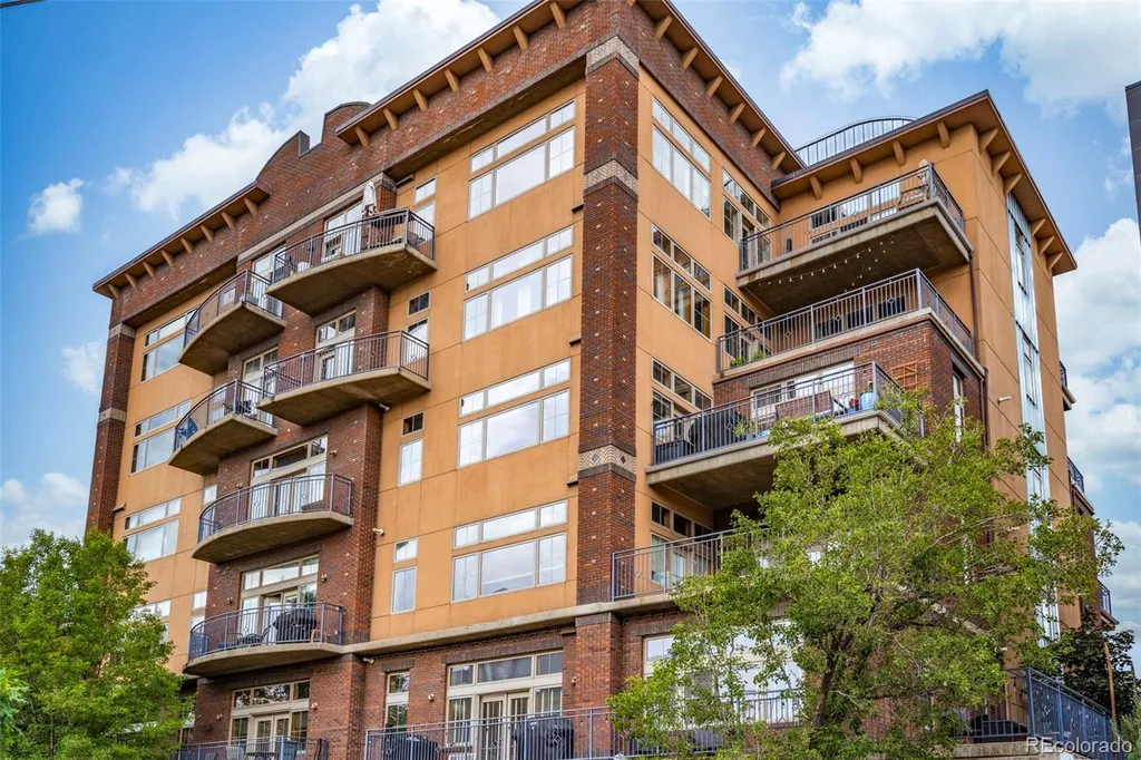 1925 W 32nd Avenue Denver CO 80211