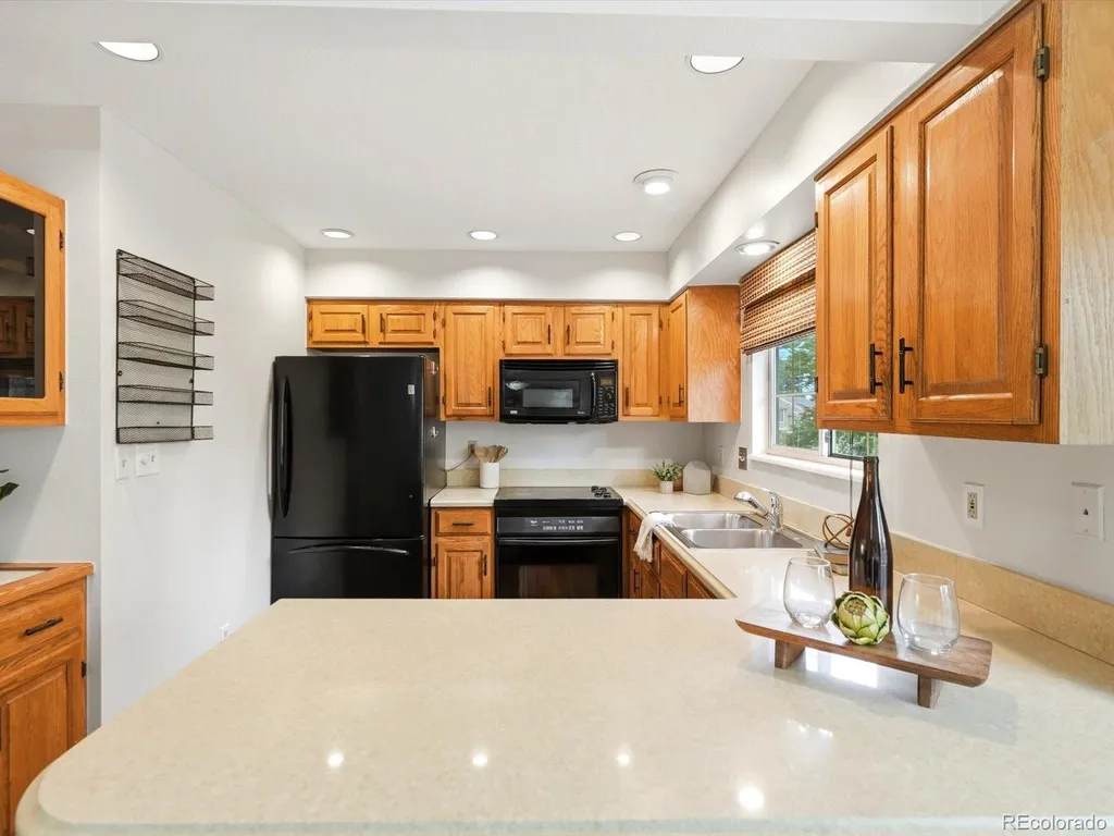 1818 S Quebec Way Denver CO 80231