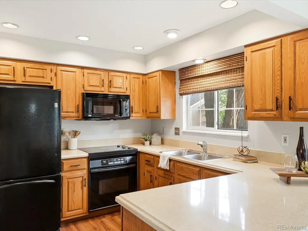 1818 S Quebec Way Denver CO 80231