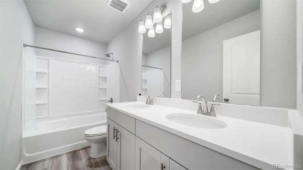 4637 N Sicily Street Aurora CO 80019