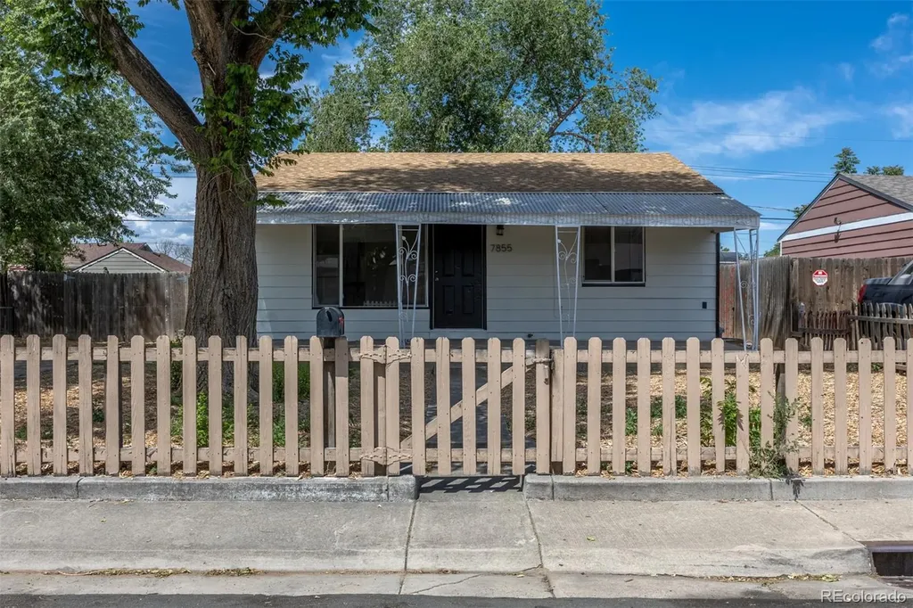7855 Newport Street Commerce City CO 80022