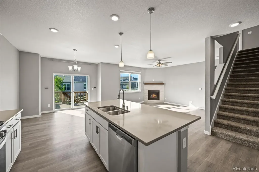 2248 Rosette Lane Castle Rock CO 80104