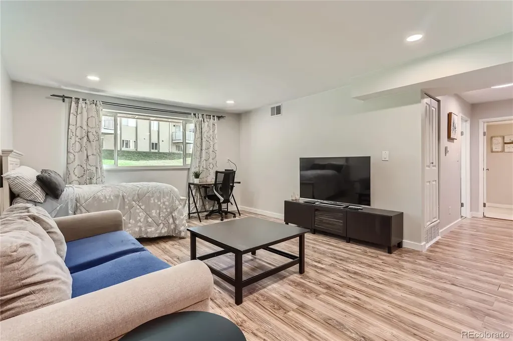7625 E Quincy Avenue Denver CO 80237
