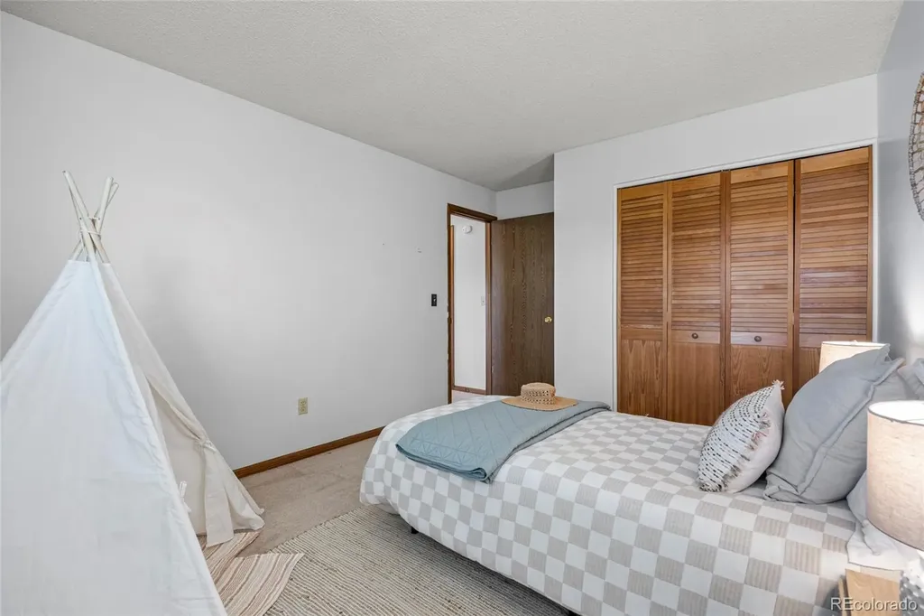 5269 S Pagosa Way Centennial CO 80015