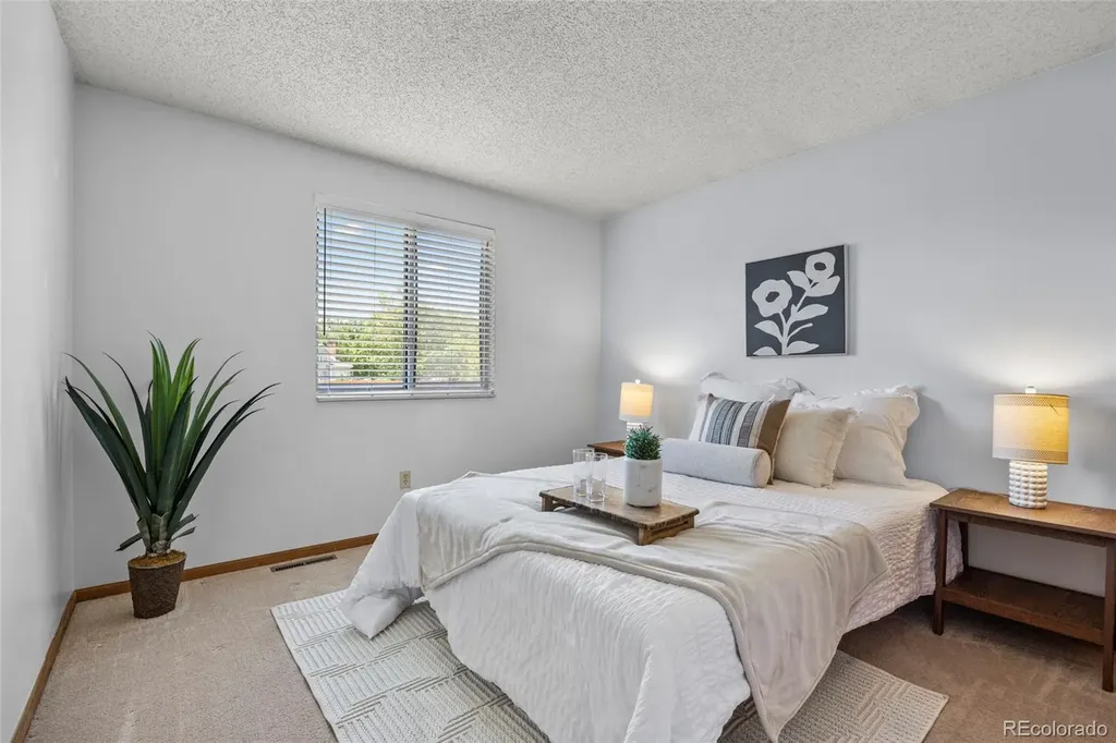 5269 S Pagosa Way Centennial CO 80015