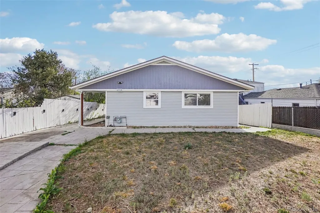 6704 Grove Street Denver CO 80221