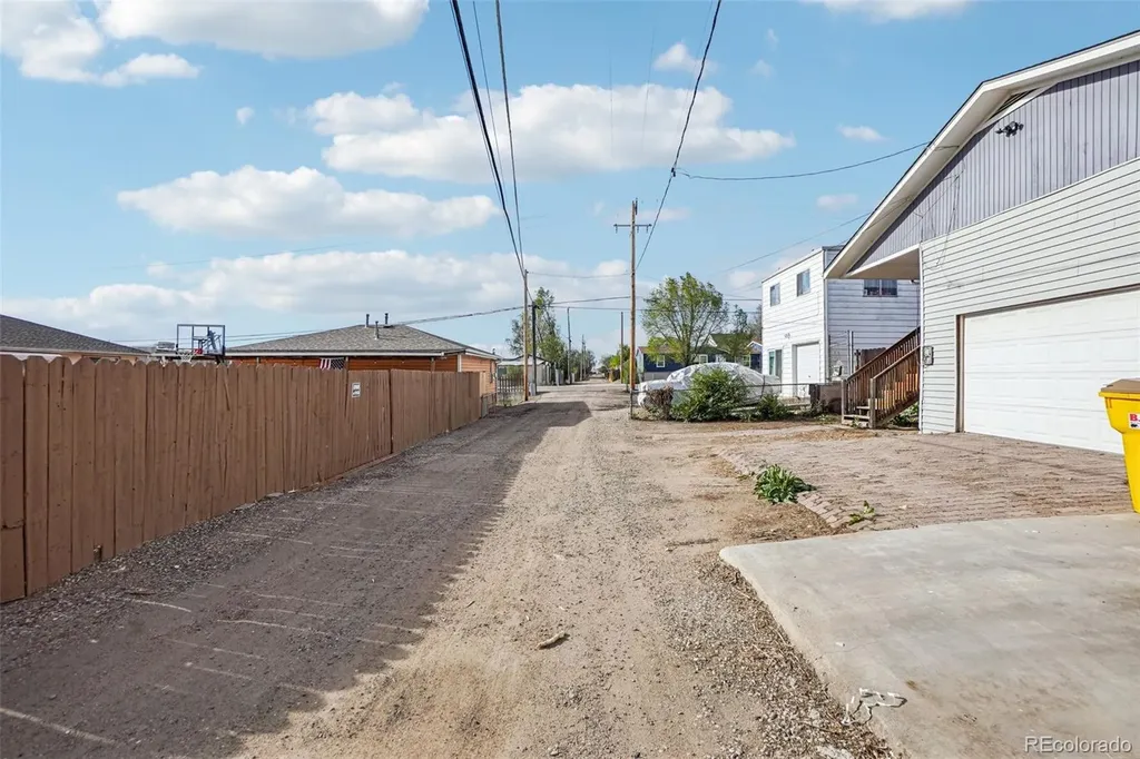 6704 Grove Street Denver CO 80221