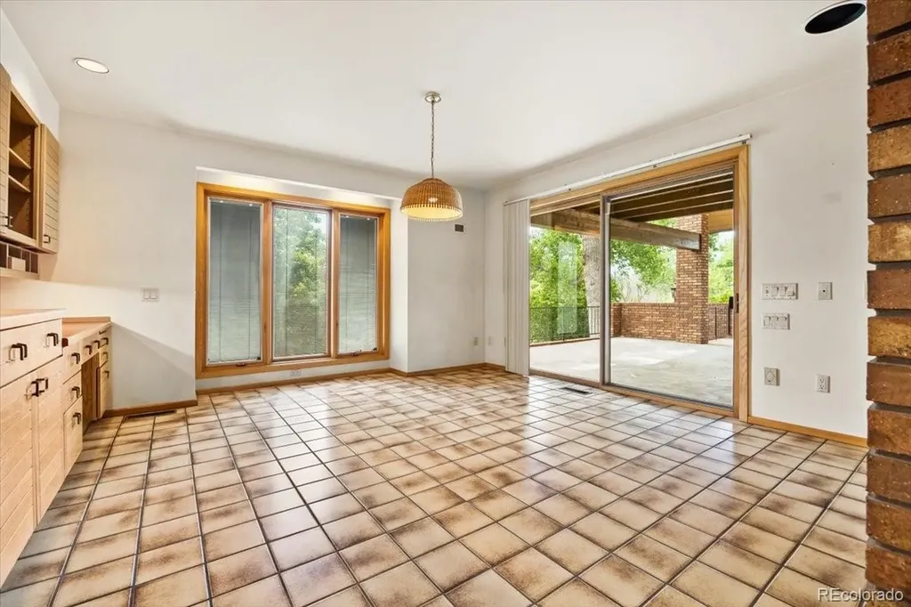 1625 E Layton Drive Englewood CO 80113