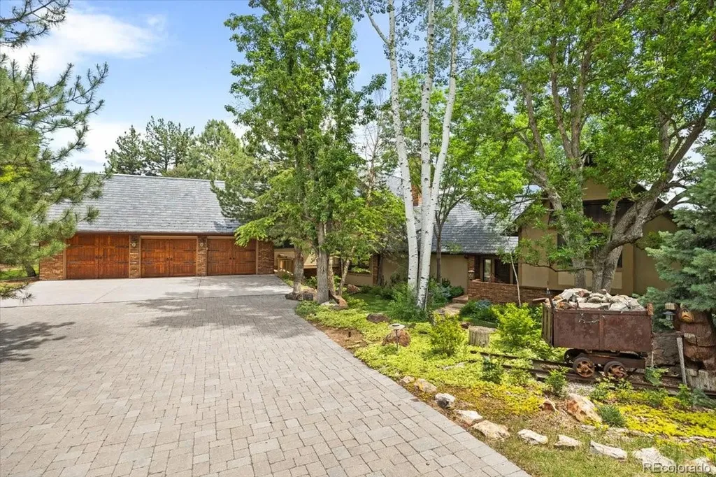 1625 E Layton Drive Englewood CO 80113