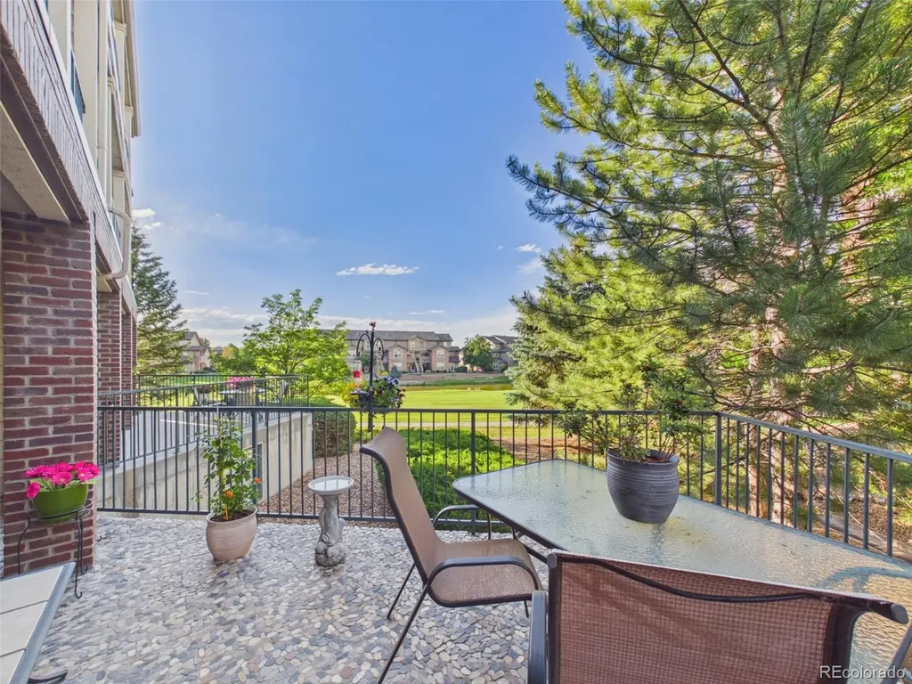 2896 W Riverwalk Circle Littleton CO 80123
