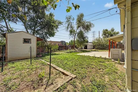 1042 Yuba Street Aurora CO 80011
