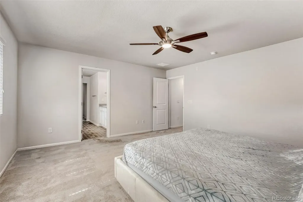 25060 E Maple Place Aurora CO 80018