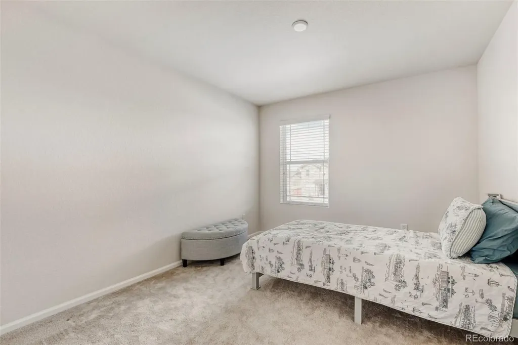 25060 E Maple Place Aurora CO 80018