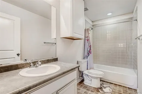 25060 E Maple Place Aurora CO 80018