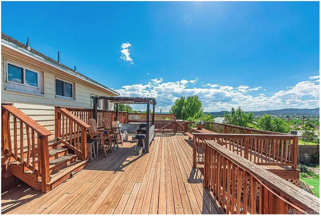 417 W 3rd Street Trinidad CO 81082