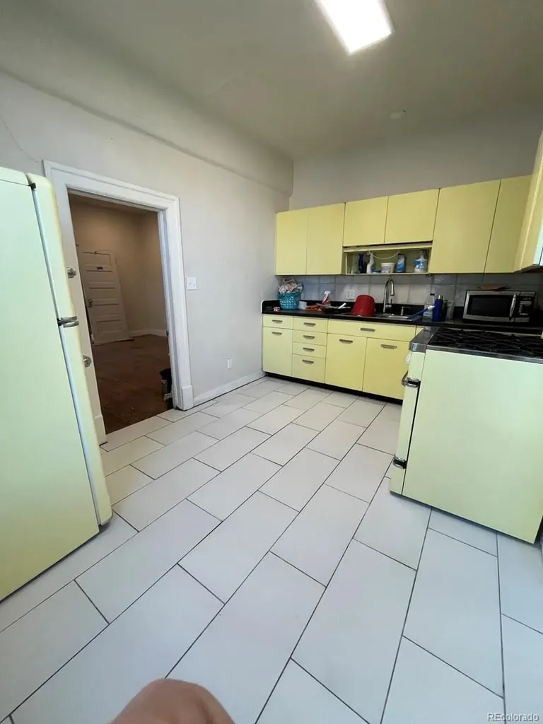 417 W 3rd Street Trinidad CO 81082