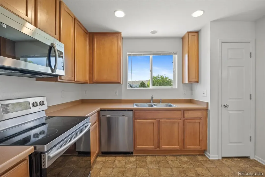19171 E 58th Avenue Denver CO 80249