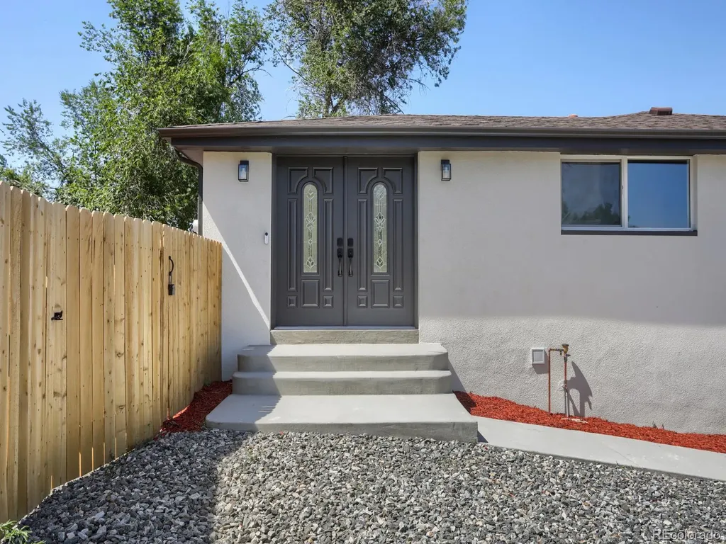 3175 S Clay Street Englewood CO 80110
