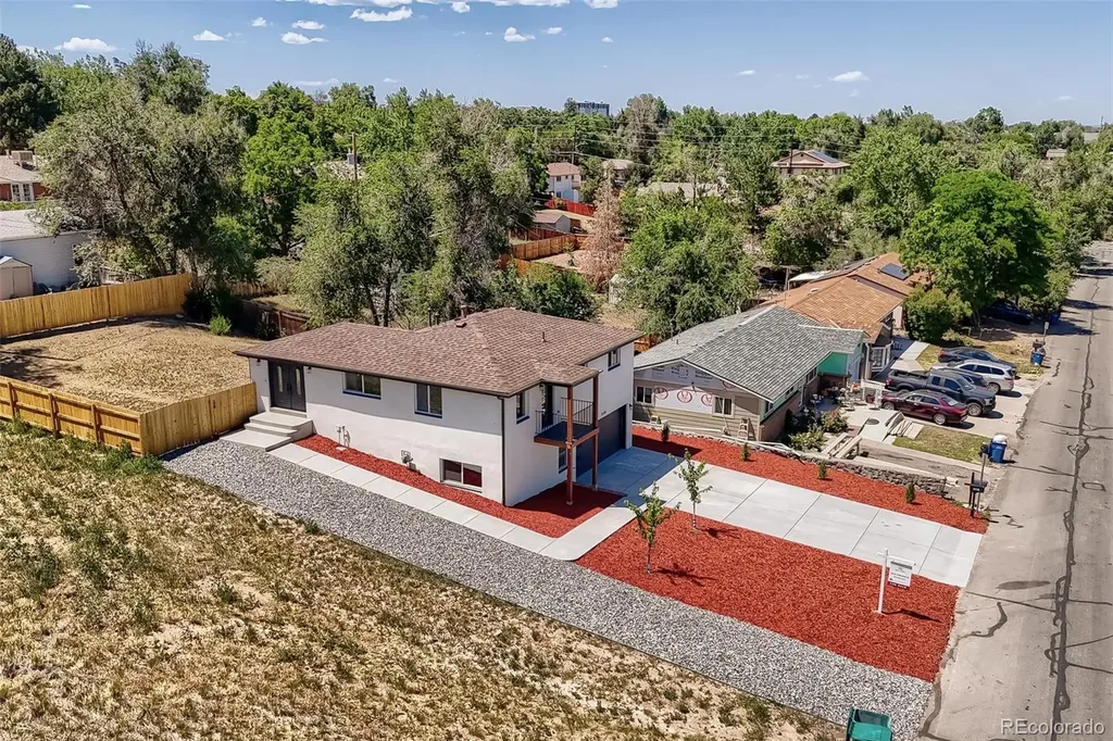3175 S Clay Street Englewood CO 80110