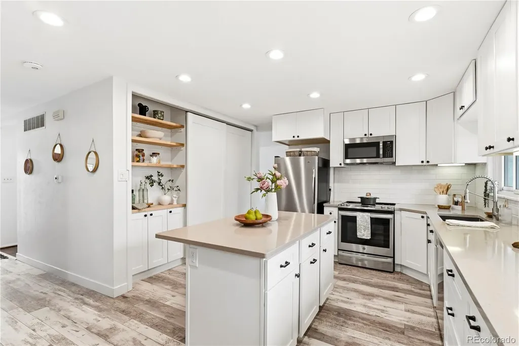 7063 E Warren Drive Denver CO 80224