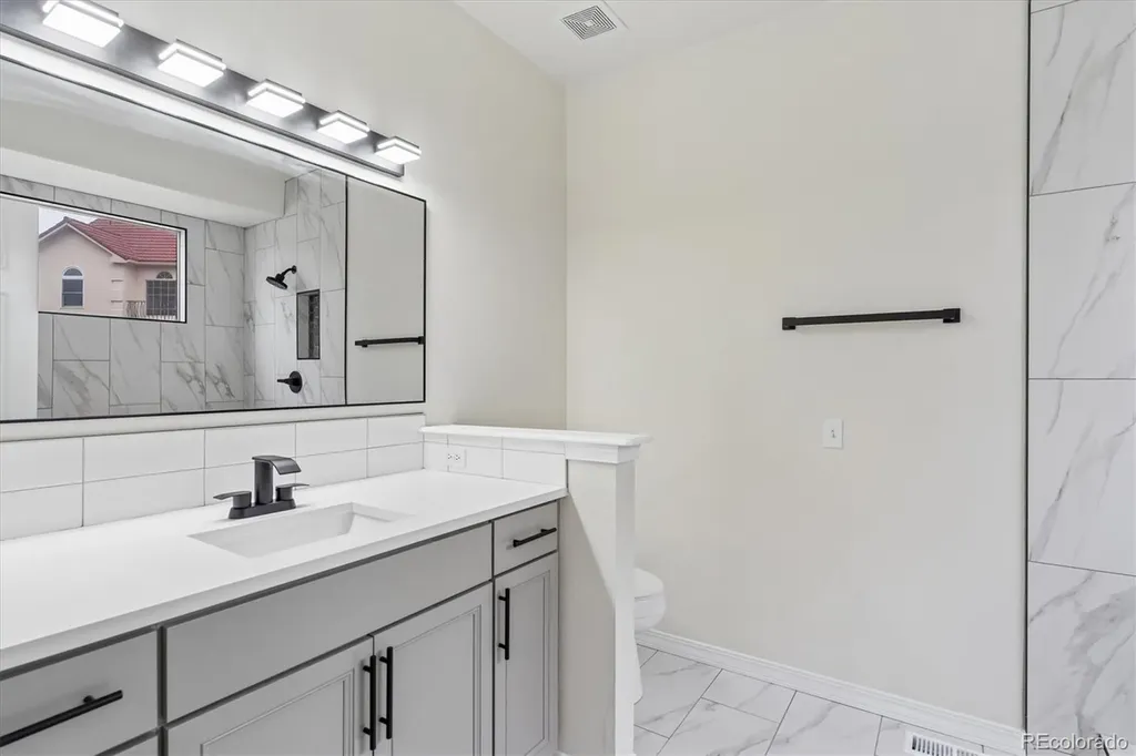 5715 Velvet Court Colorado Springs CO 80918