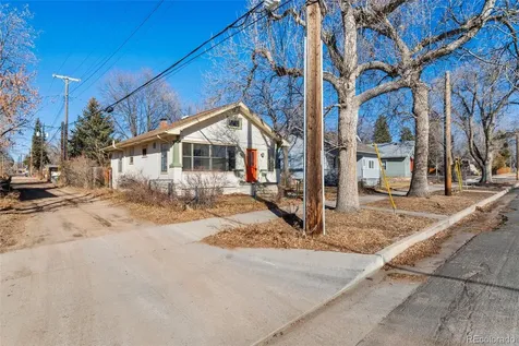 416 E Espanola Street Colorado Springs CO 80907